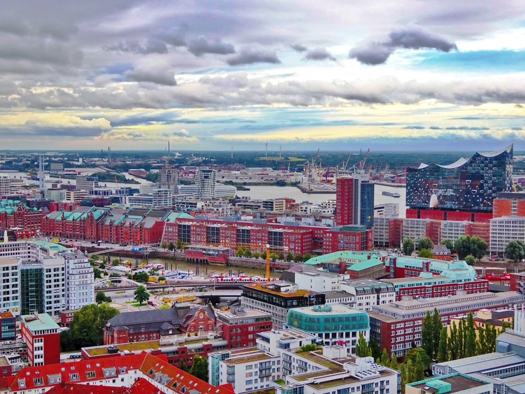 speicherstadt hafencity elbphilharmonie panorama sightseeingkontor