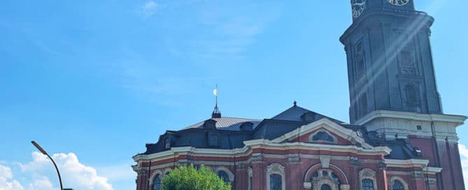 Stadrundfahrtbus am michel klein